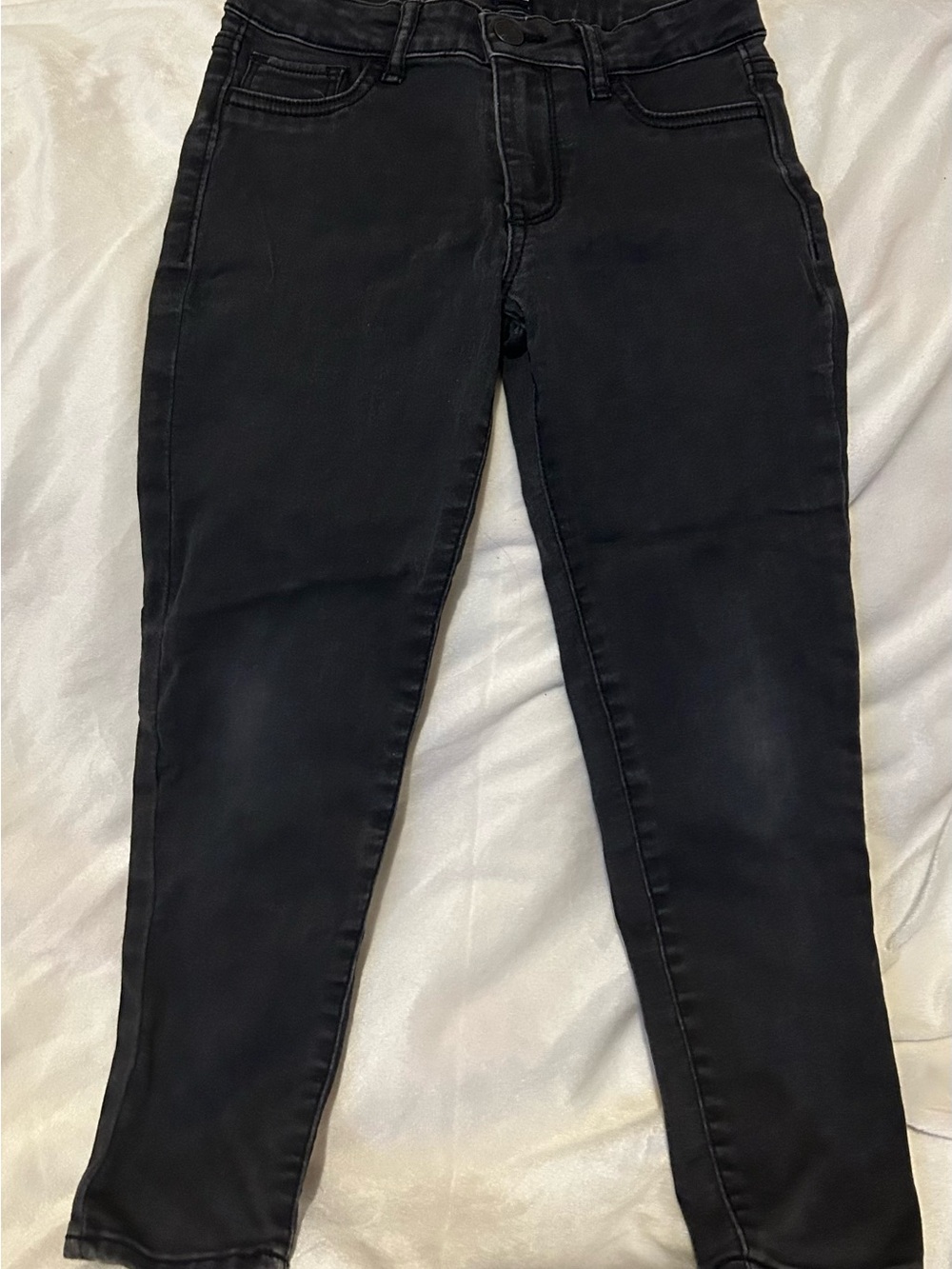 GAP Women's Skinny Jeans in Black